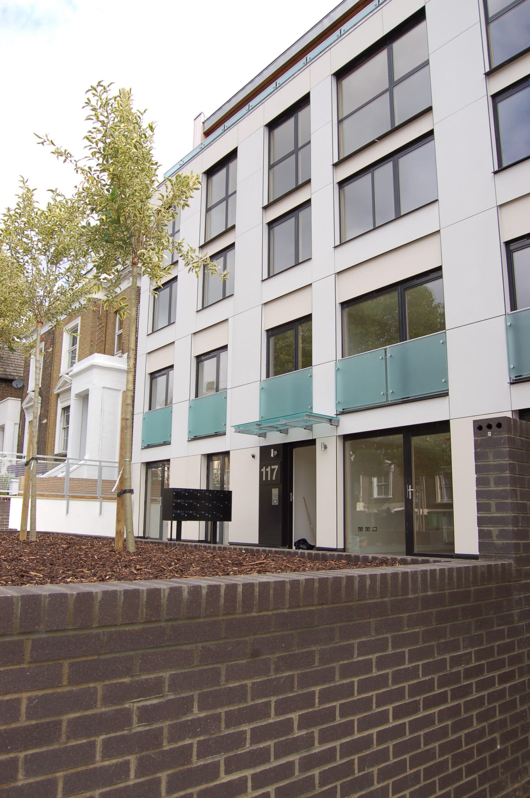 177 Lewisham Way SE14 completed development in 177 Lewisham Way, SE14 - view 3