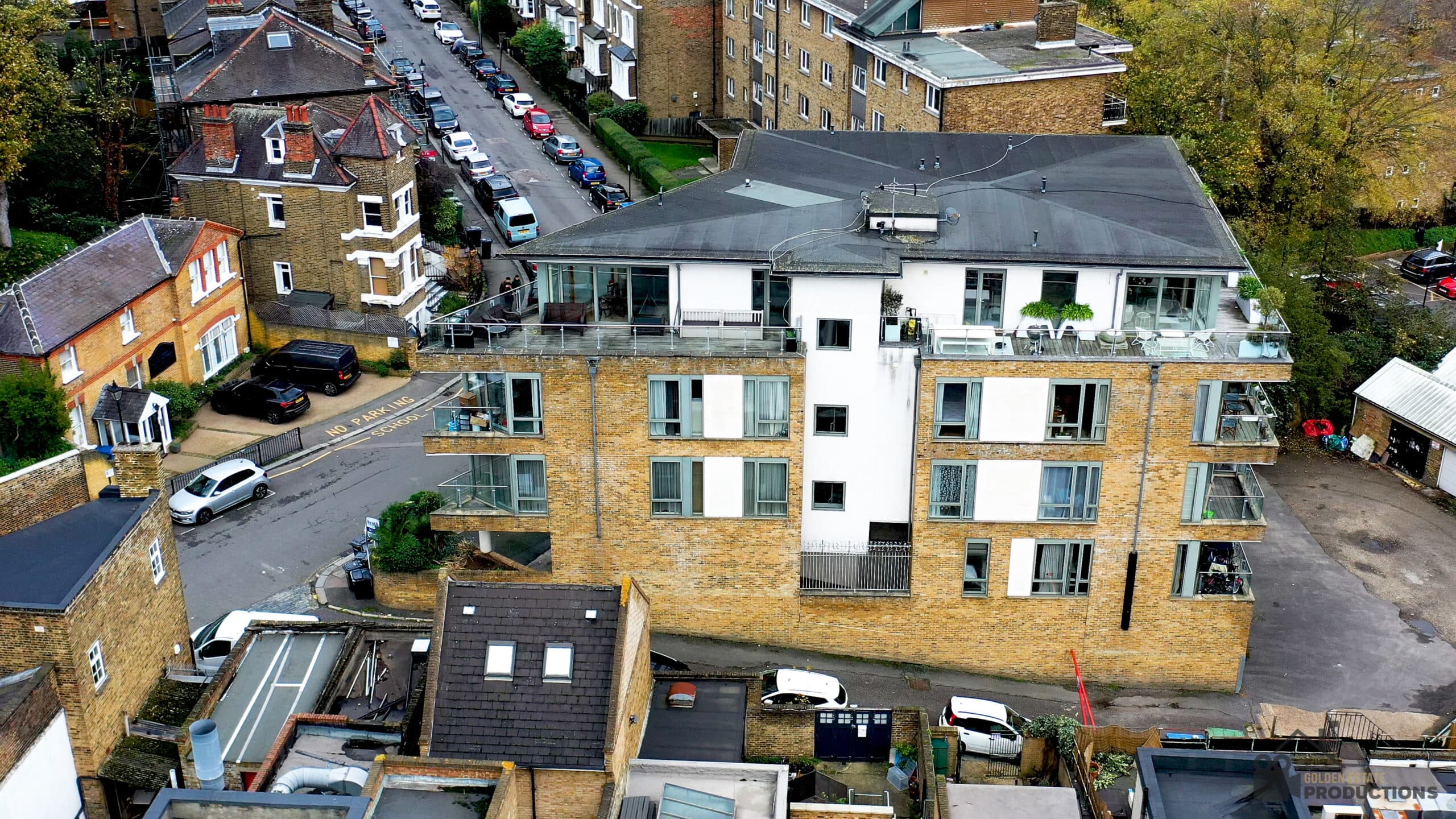 THE POINT, WEMYS ROAD, SE3 completed development in Wemys Road, SE3 - view 3